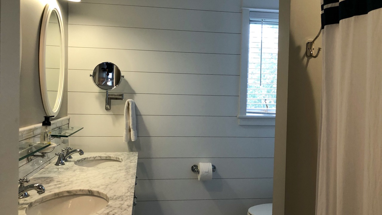 Photo of Bathroom in Harbor Springs