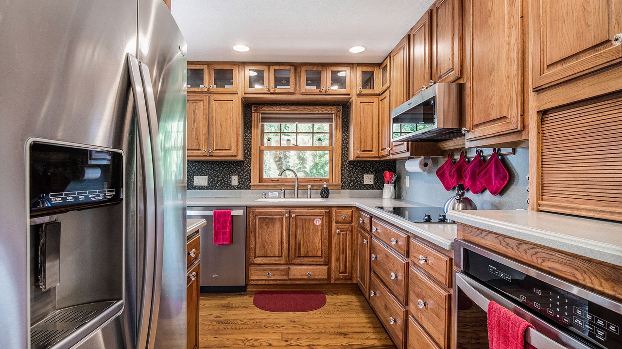 Photo of Kitchen in Mullett Lake