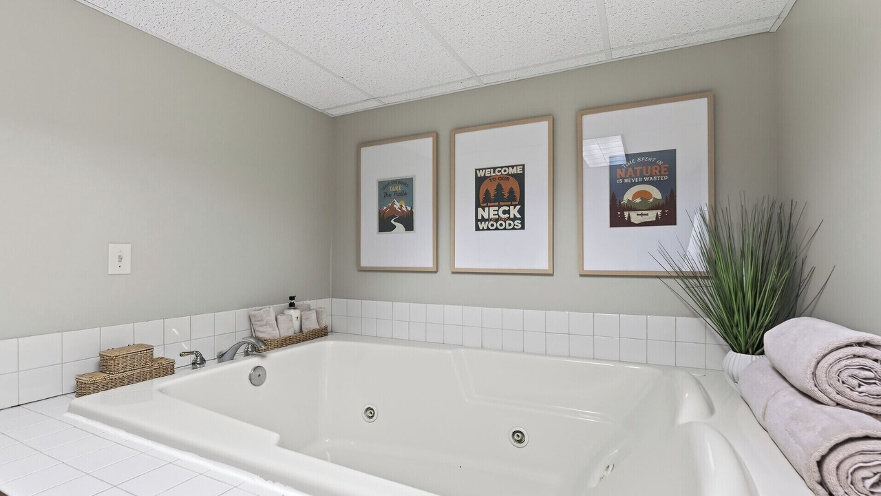 Photo of Bathroom in Grandy