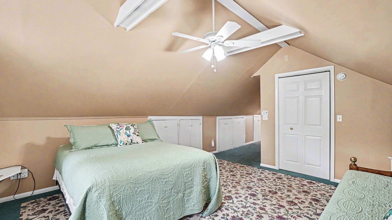 Photo of Bedroom in South Haven