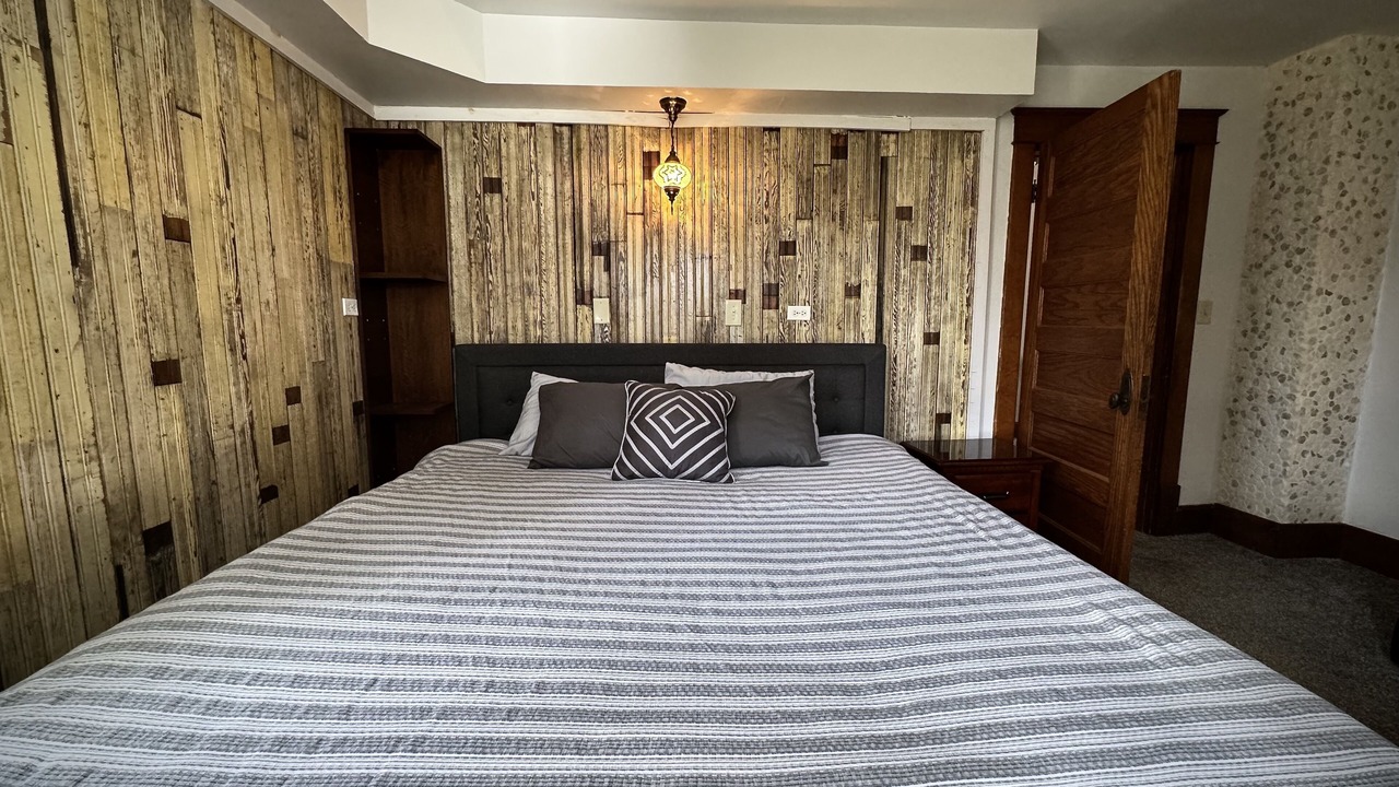 Photo of Bedroom in Merrimac