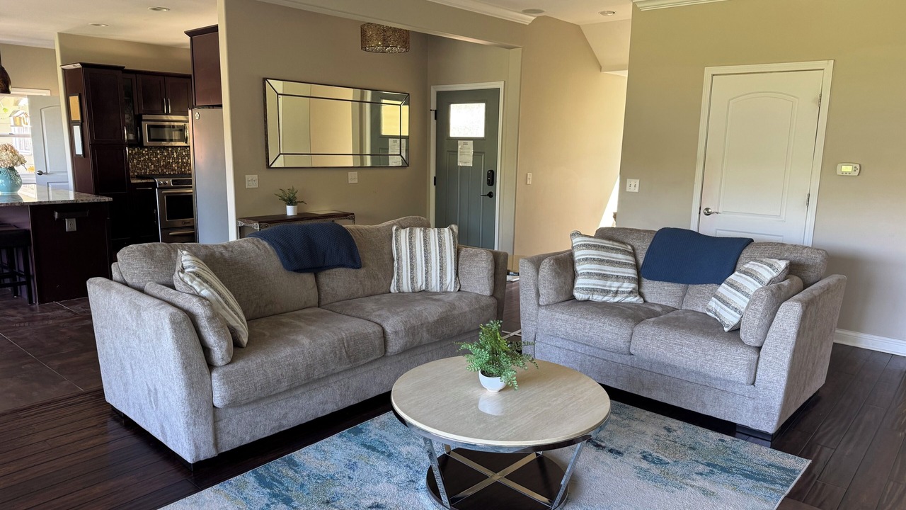 Photo of Livingroom in Harvey
