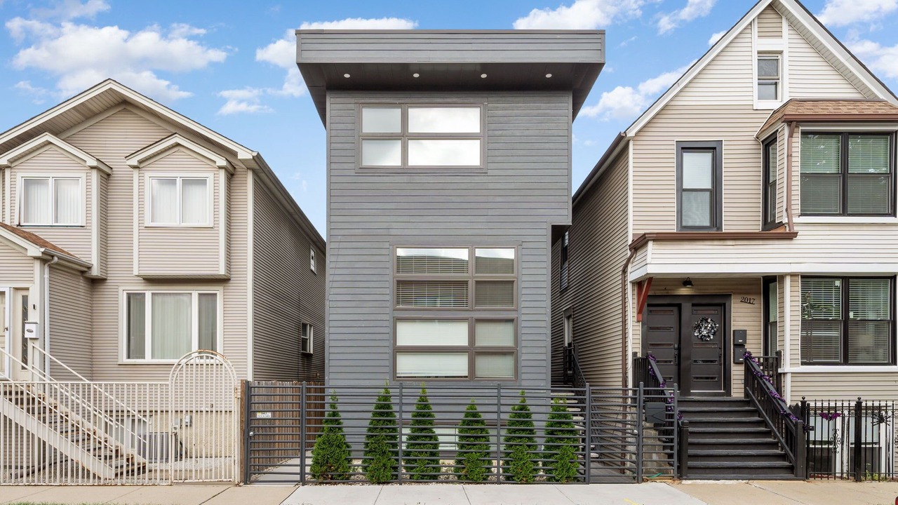 Photo of Outdoor in West Bucktown