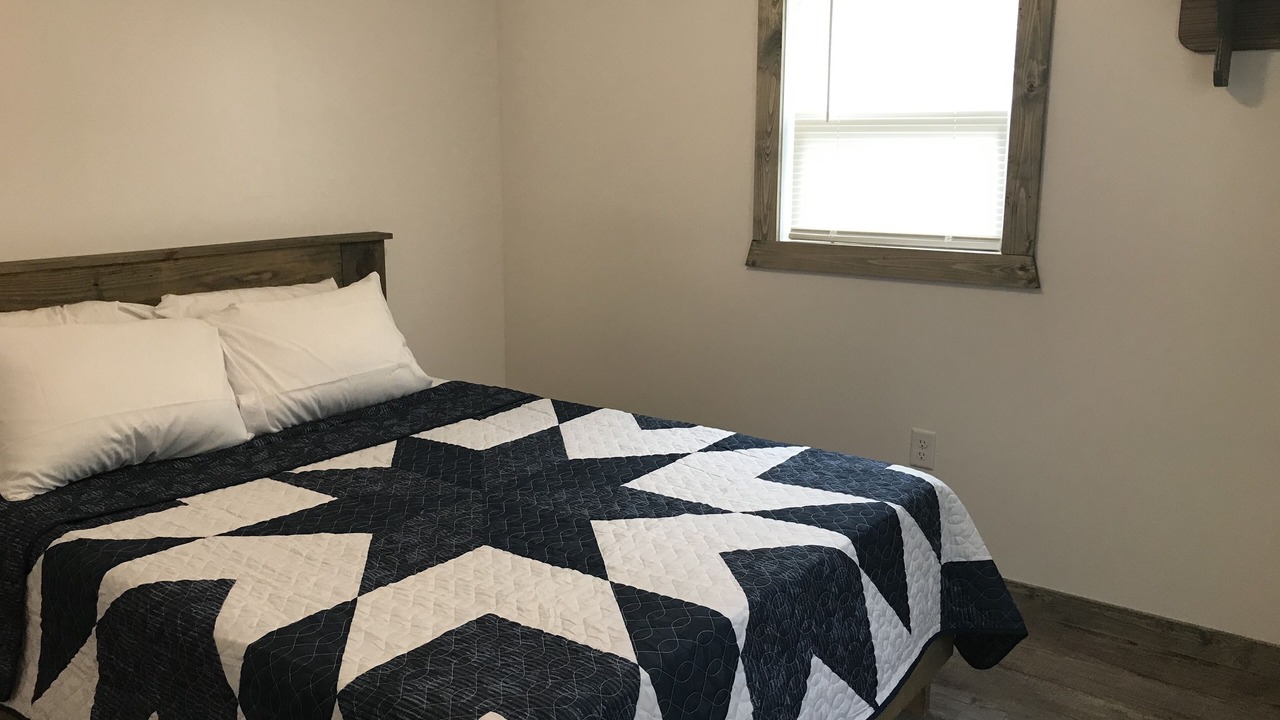 Photo of Bedroom in Aurora