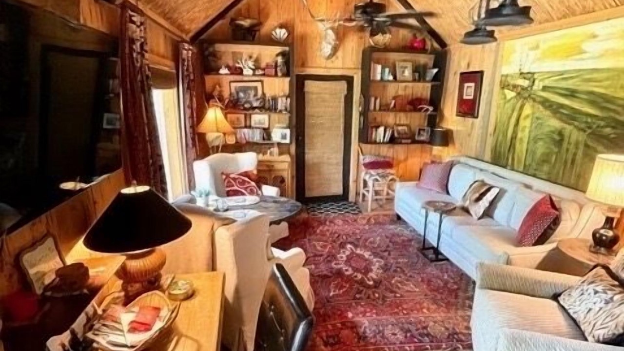 Photo of Bedroom in Clarksdale