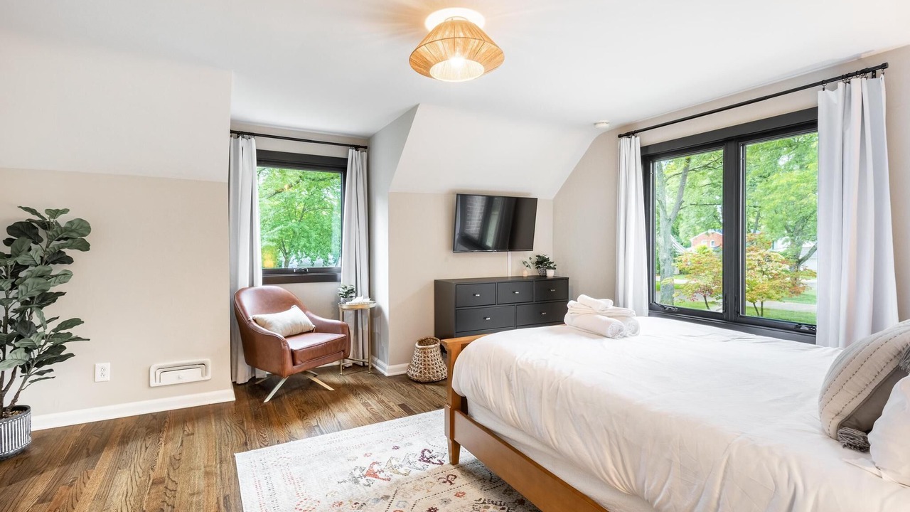 Photo of Bedroom in Bloomfield