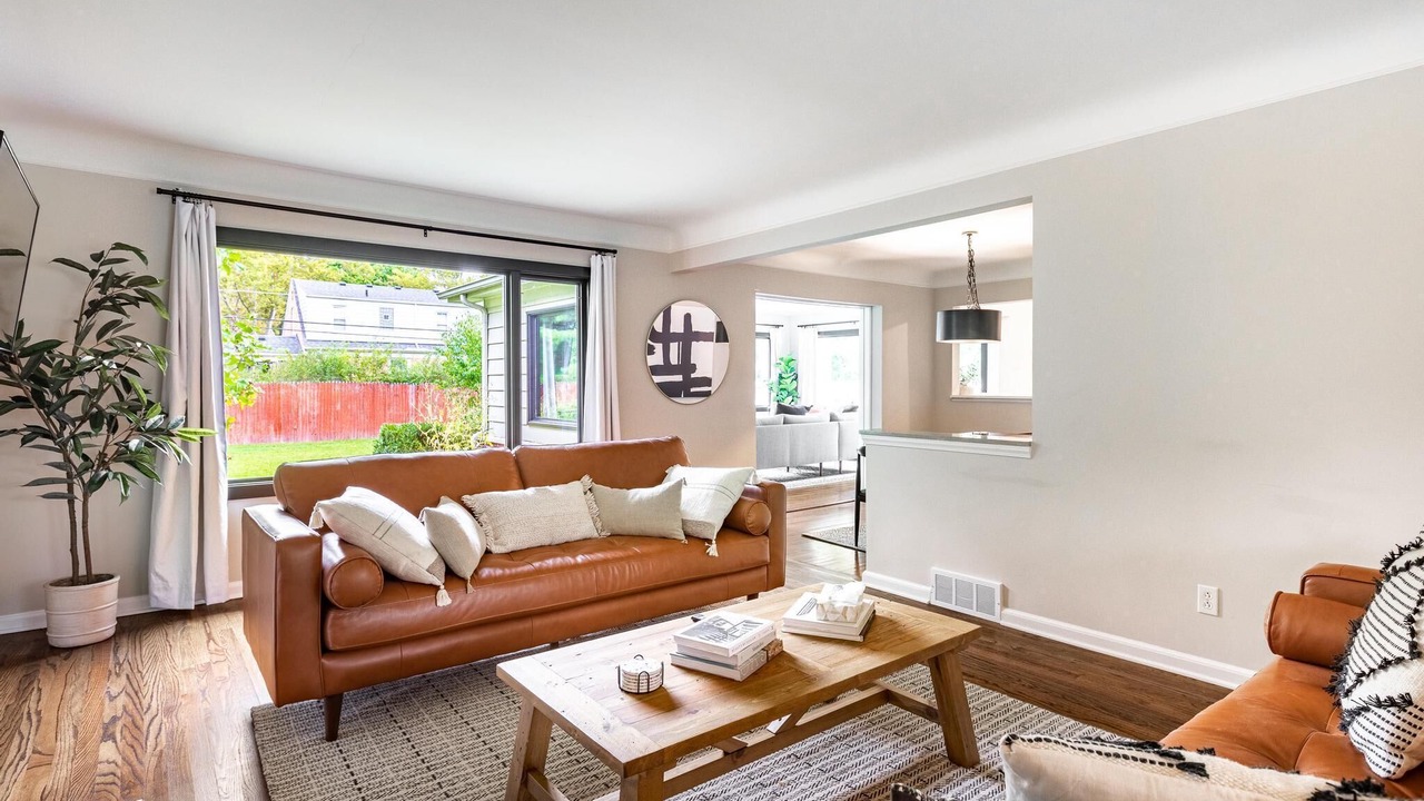 Photo of Livingroom in Bloomfield