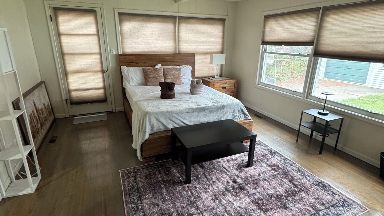 Photo of Bedroom in Dearborn