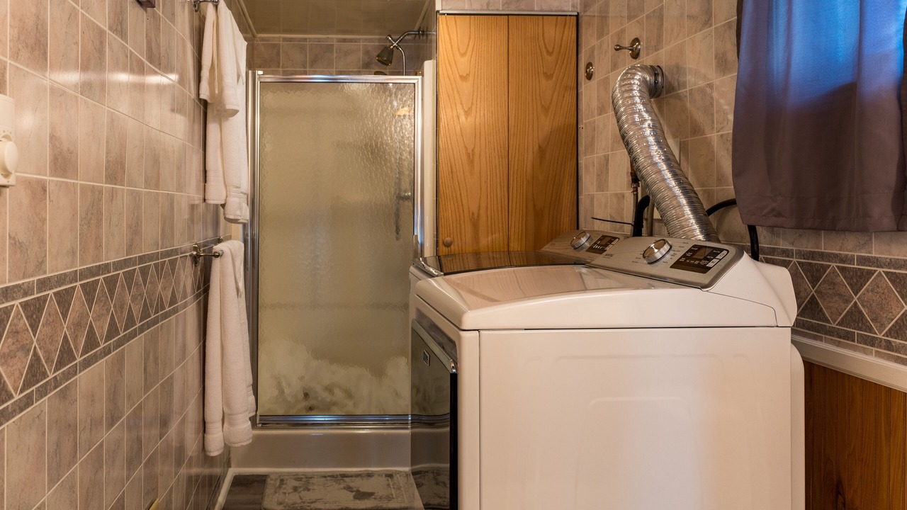 Photo of Bathroom in Ingalls