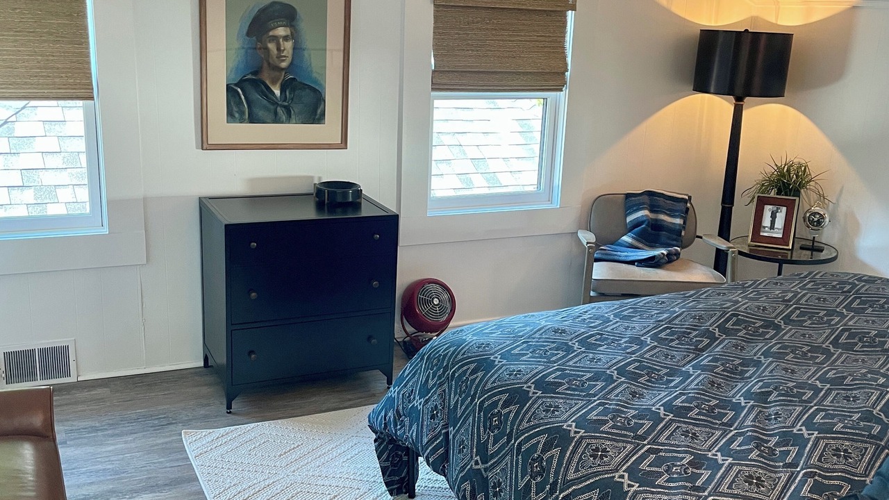 Photo of Bedroom in Saugatuck