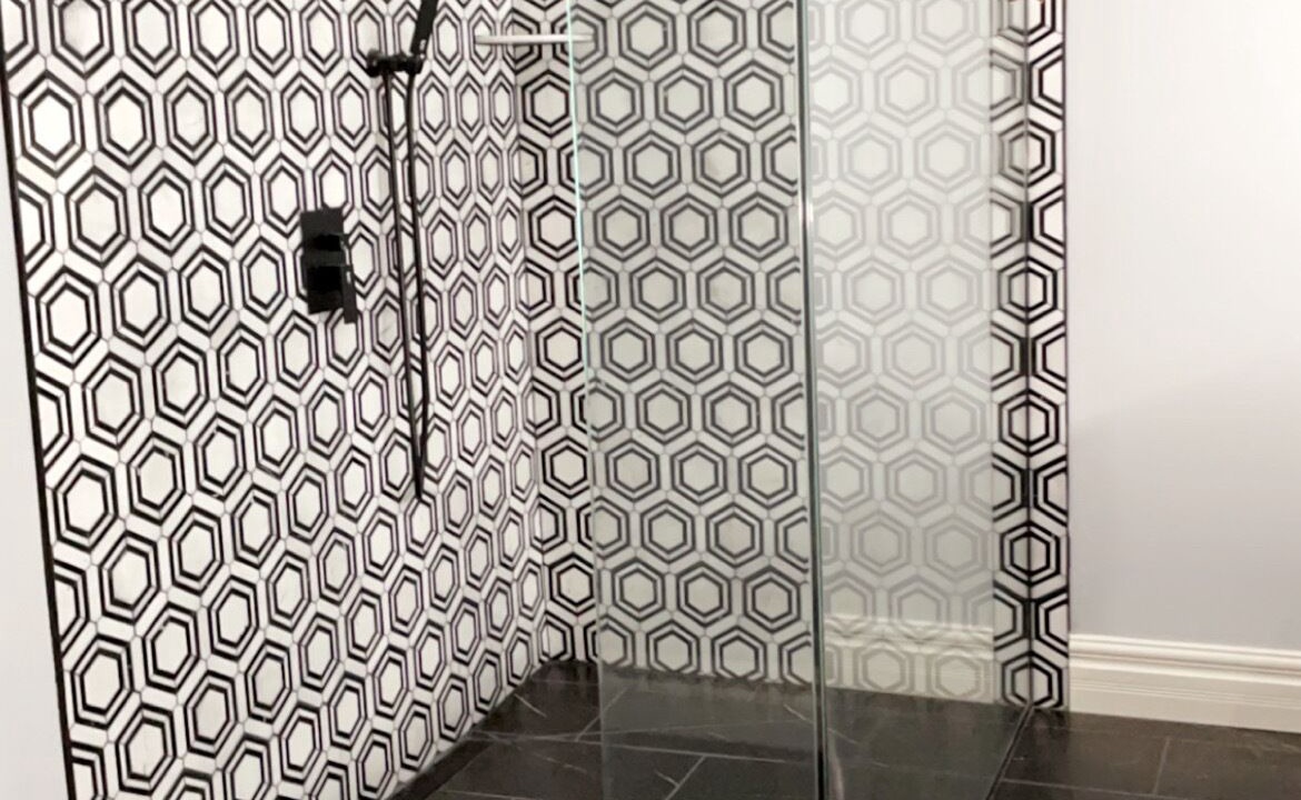 Photo of Bathroom in Holly
