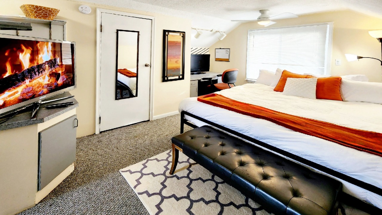 Photo of Bedroom in Pontiac