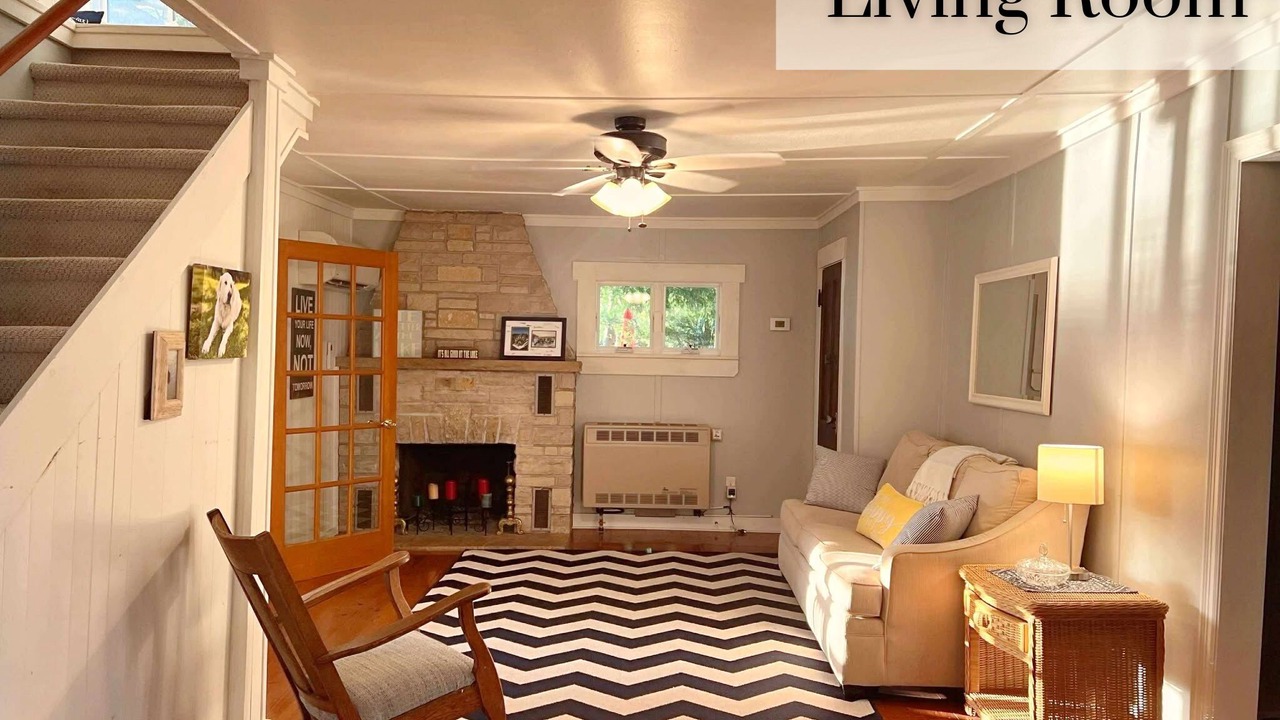 Photo of Livingroom in Plymouth