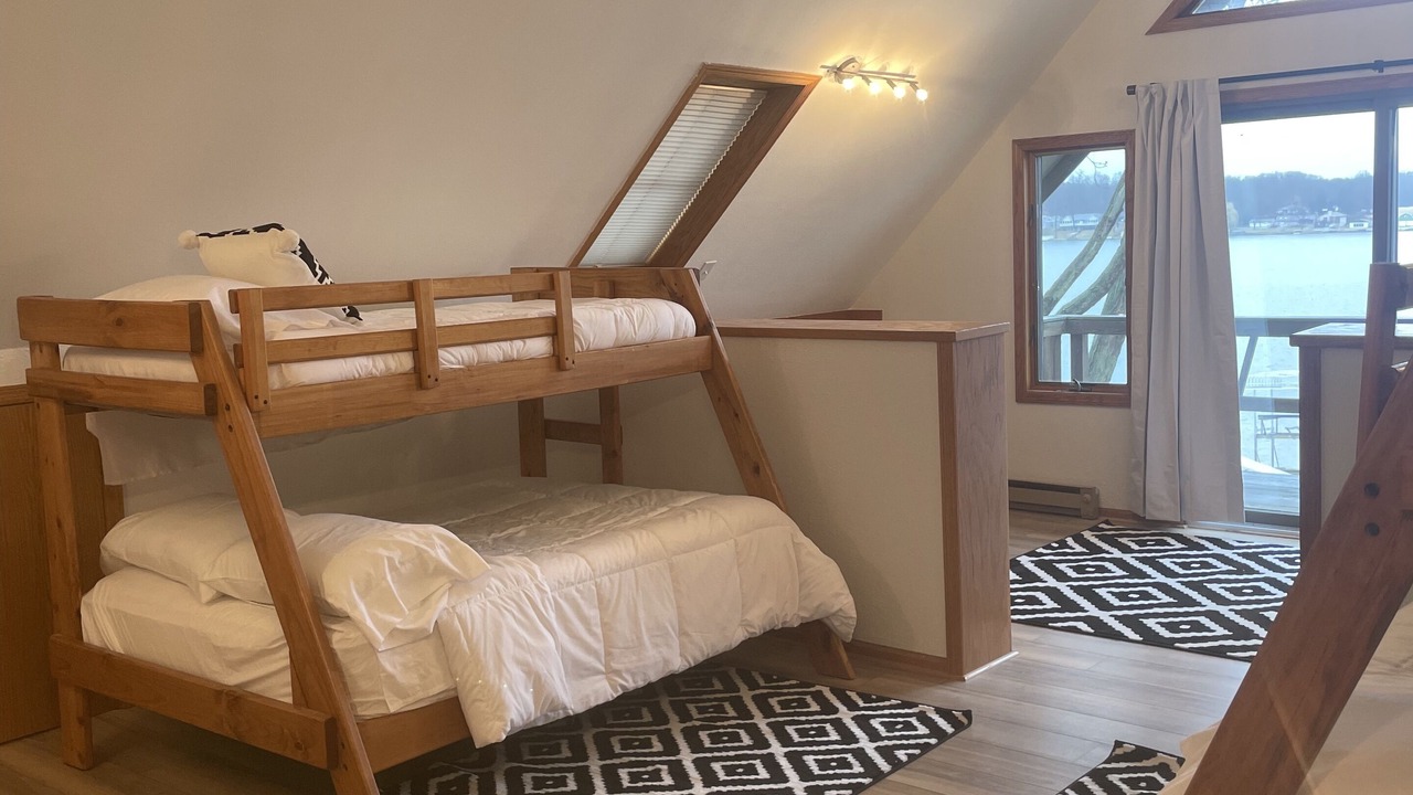 Photo of Bedroom in Vandalia