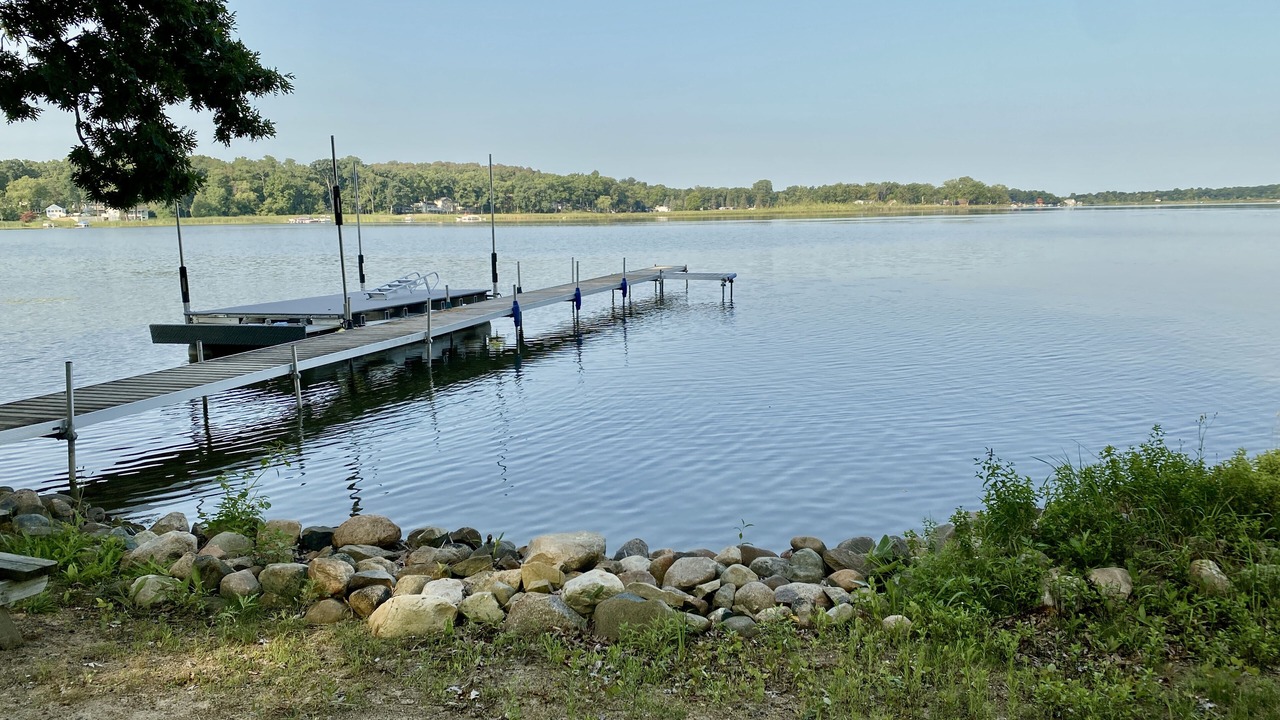 Photo of Outdoor in Grass Lake