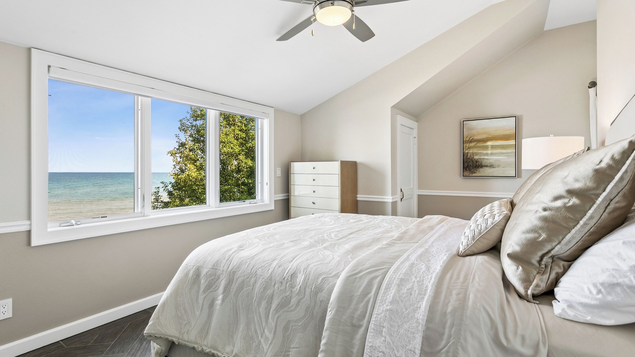 Photo of Bedroom in Oostburg