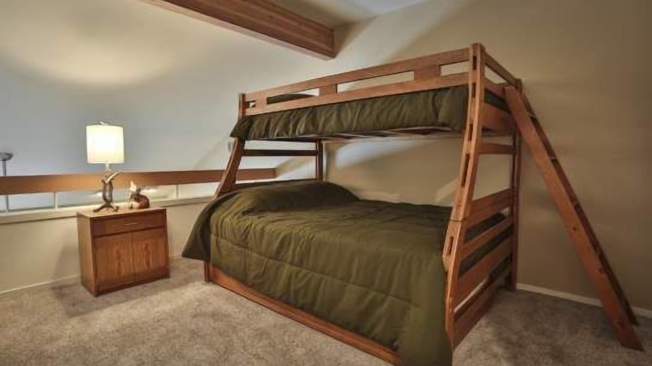 Photo of Bedroom in Harbor Springs