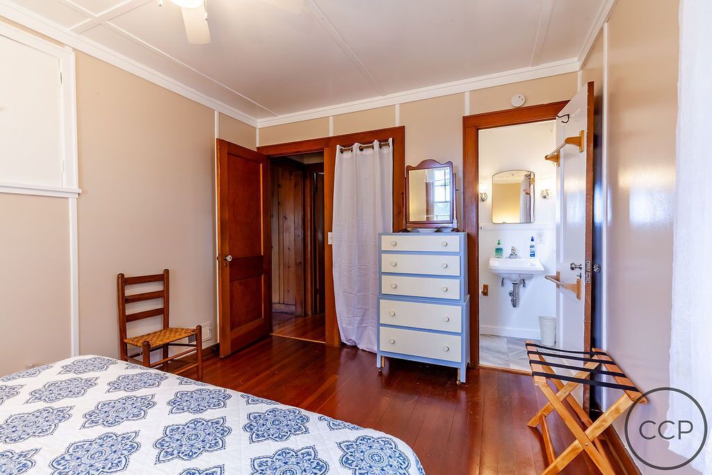 Photo of Bedroom in Montague