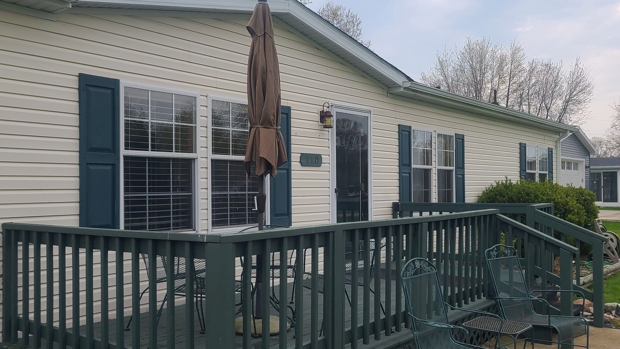 Photo of Patio Balcony in Kelleys Island