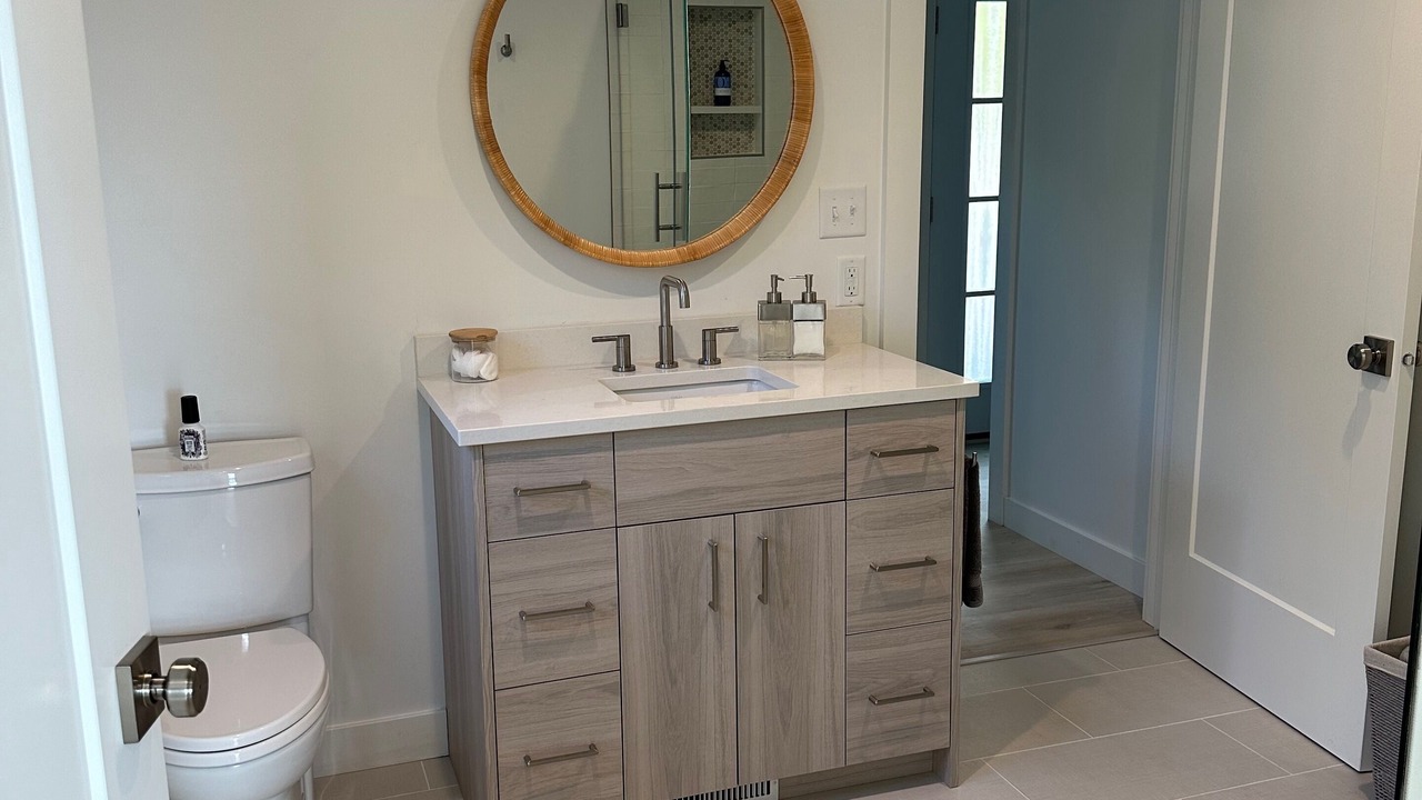 Photo of Bathroom in Munising