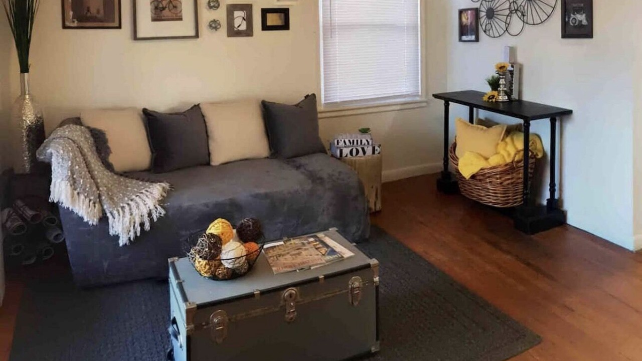 Photo of Livingroom in Madison Heights