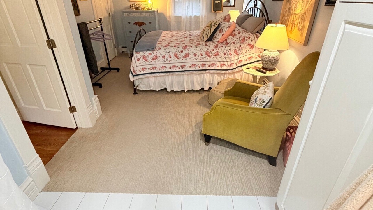 Photo of Bedroom in Lake Ann