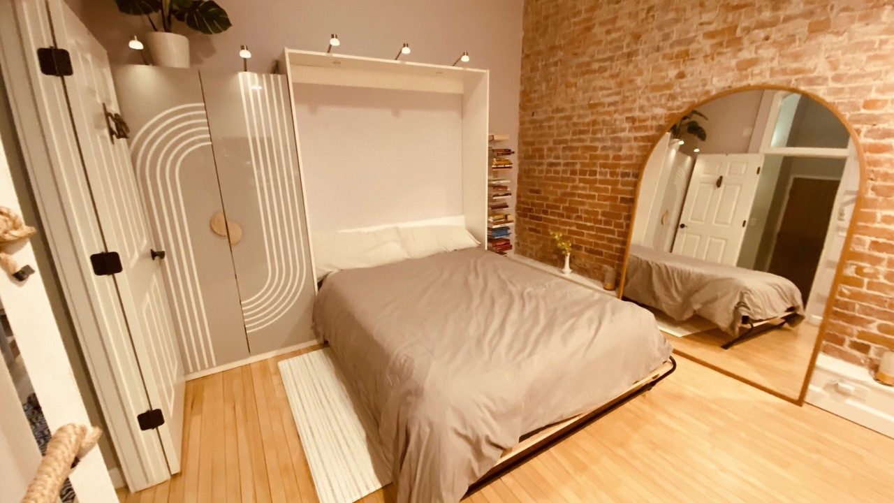 Photo of Bedroom in Old West Side