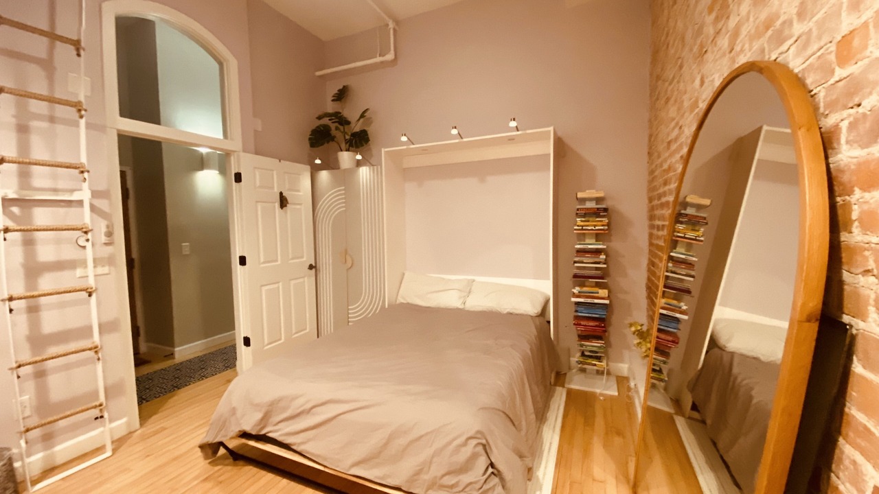Photo of Bedroom in Old West Side