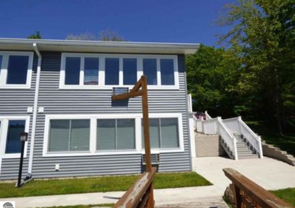 Photo of Outdoor in Clam River