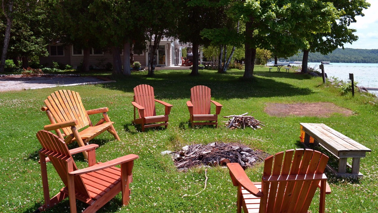 Photo of Outdoor in Maple City