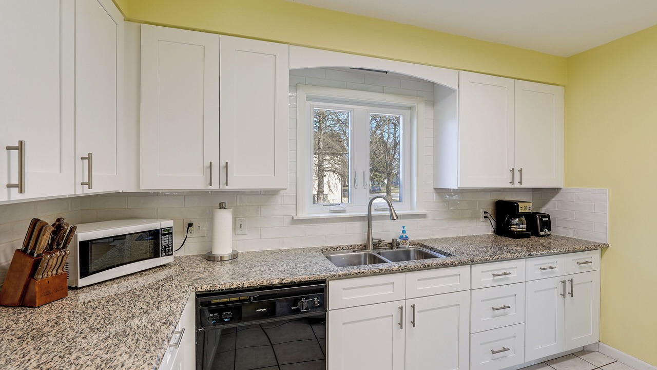 Photo of Kitchen in Williams Bay