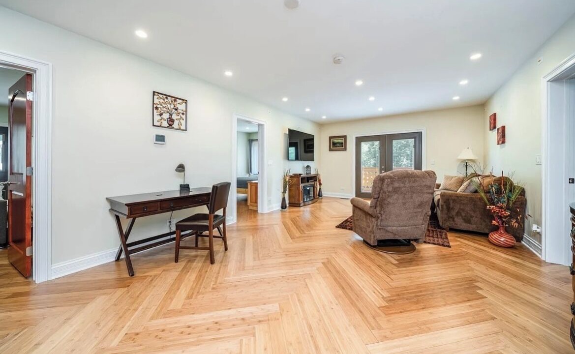 Photo of Bedroom in South Haven