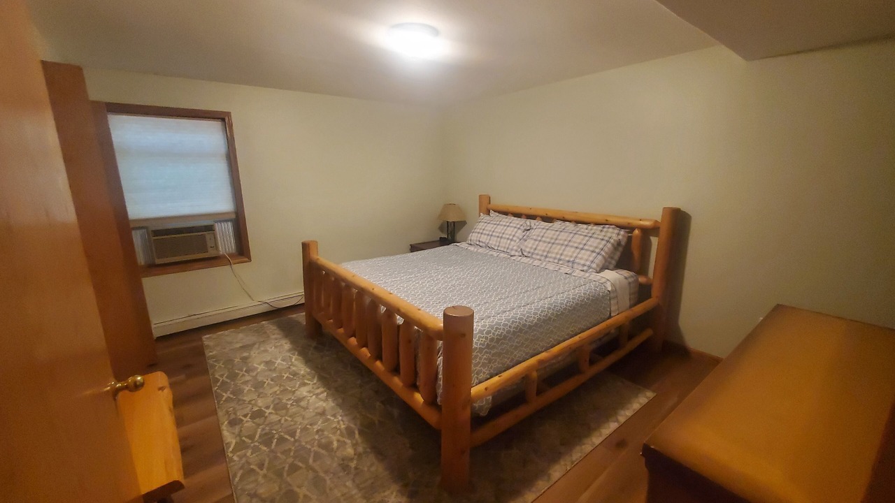 Photo of Bedroom in Bellaire