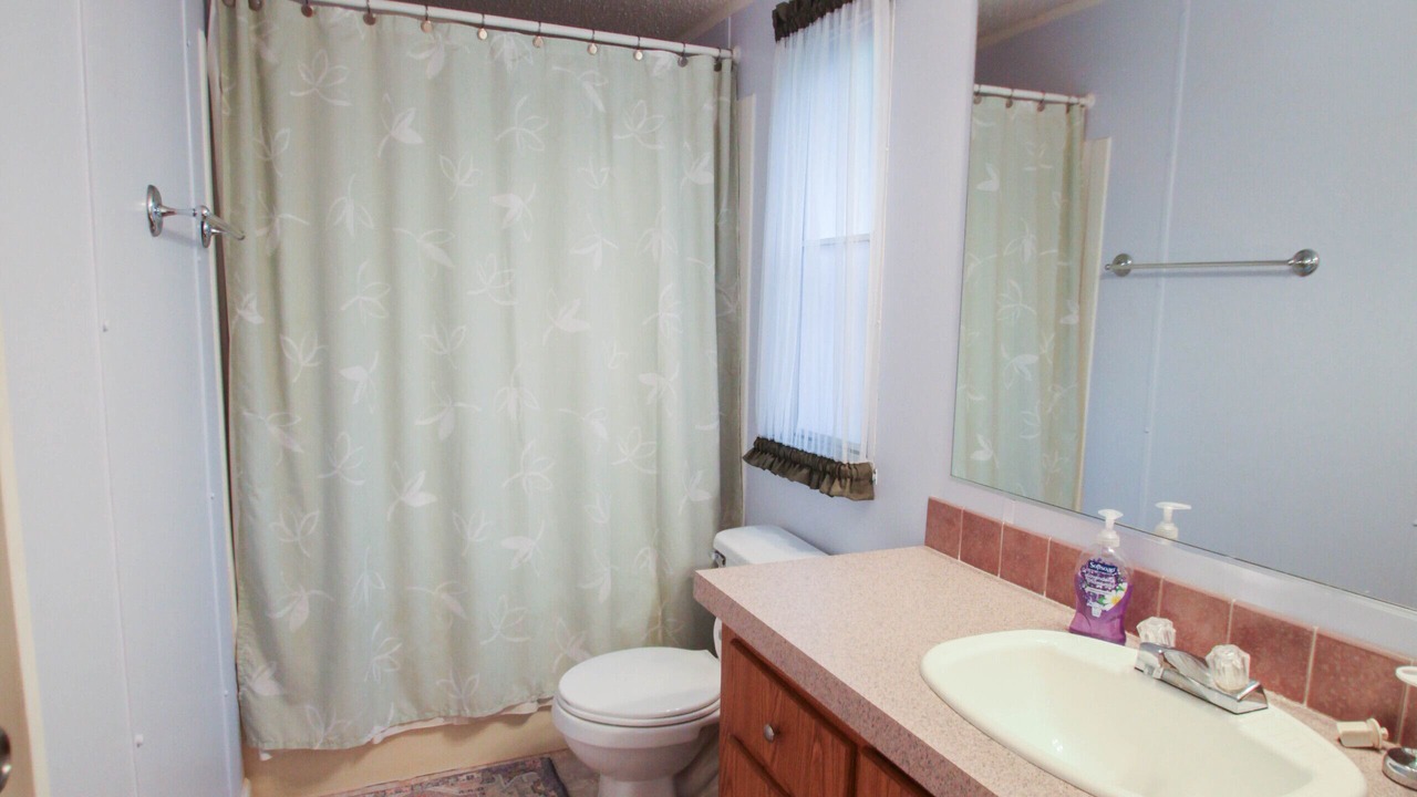 Photo of Bathroom in Penrod