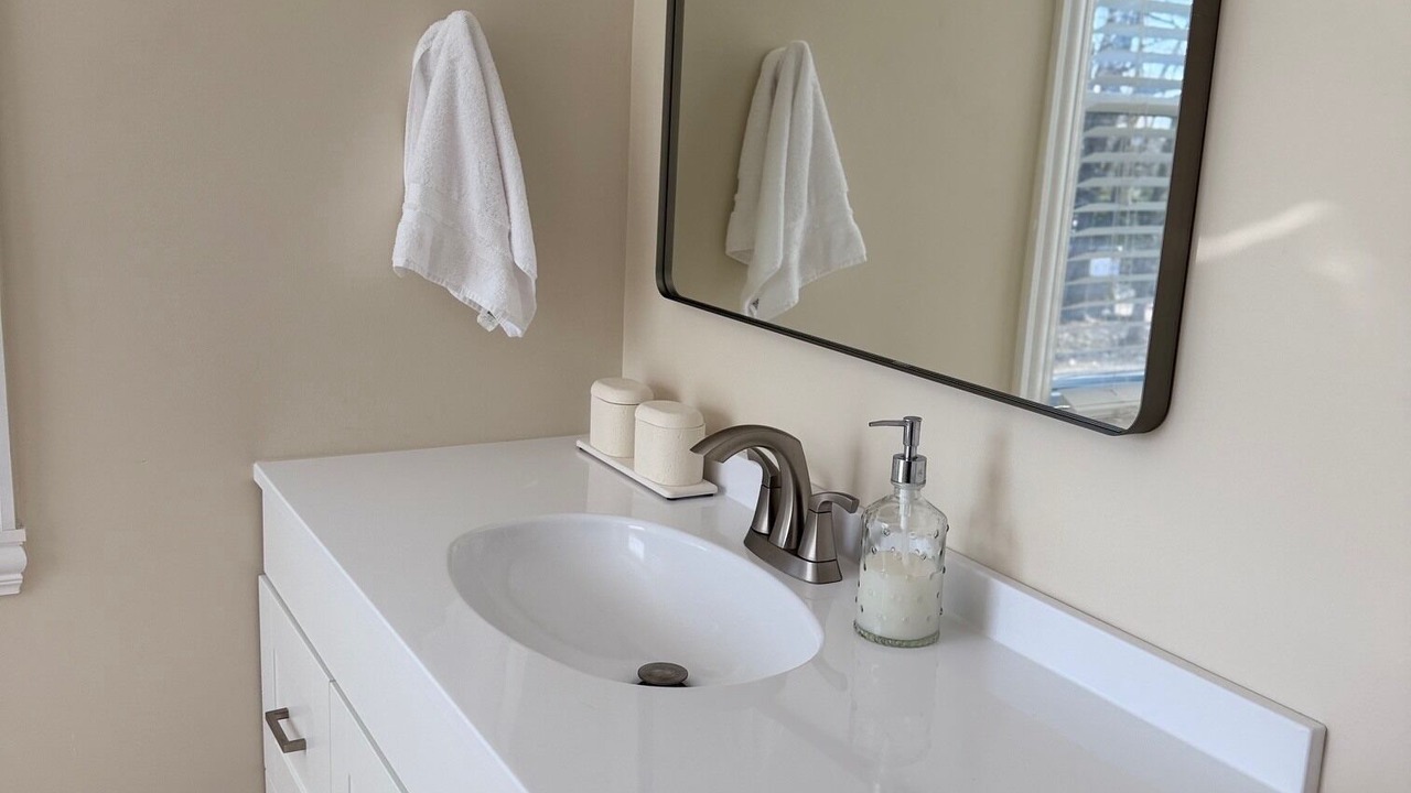 Photo of Bathroom in Union Pier