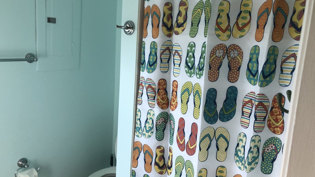 Photo of Bathroom in Eagles Nest