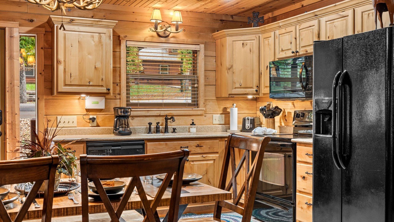 Photo of Kitchen in Branson Cedars