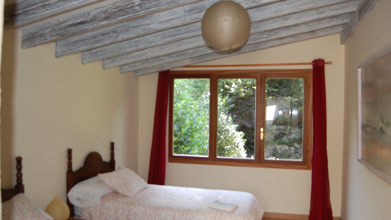 Photo of Bedroom in Escobedo de Camargo