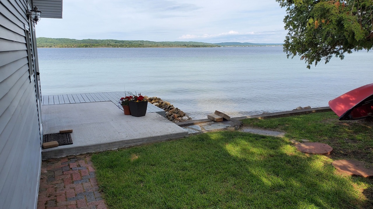 Photo of Patio Balcony in Boyne City