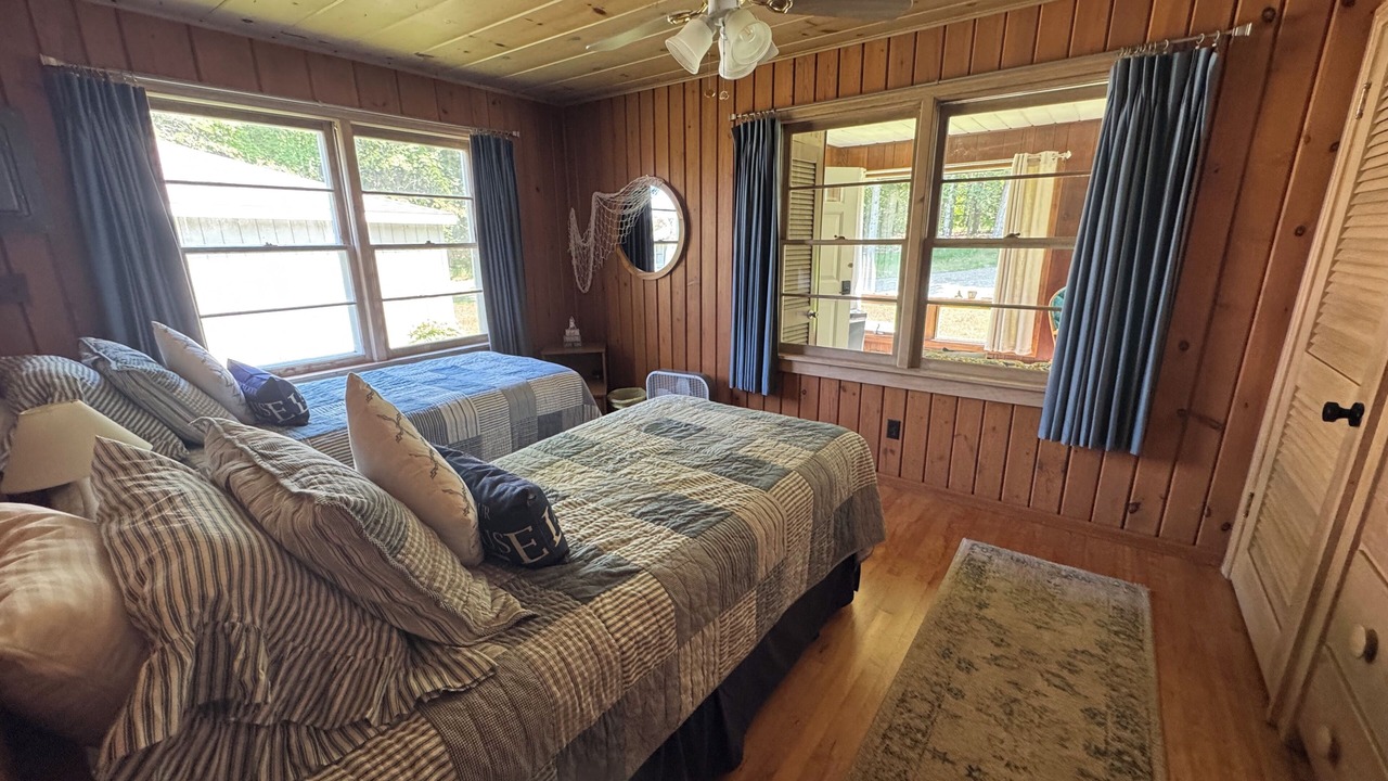 Photo of Bedroom in Washington Island