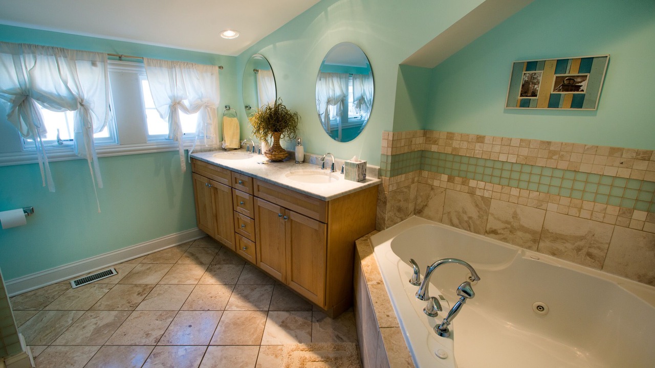 Photo of Bathroom in Michigan City