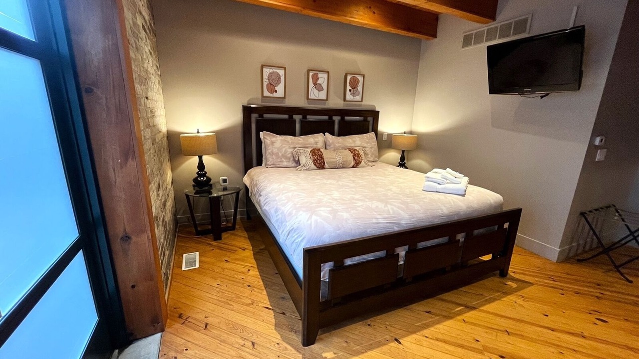 Photo of Bedroom in Saugatuck