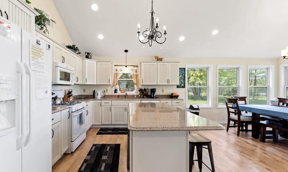 Photo of Bedroom in Kendall