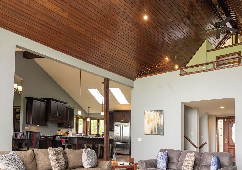 Photo of Livingroom in The Galena Territory