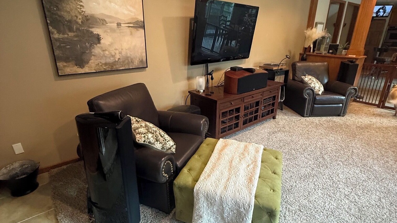 Photo of Livingroom in Neenah