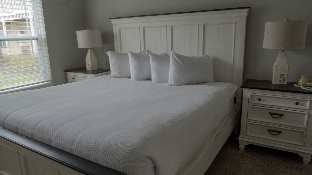 Photo of Bedroom in Delavan Lake