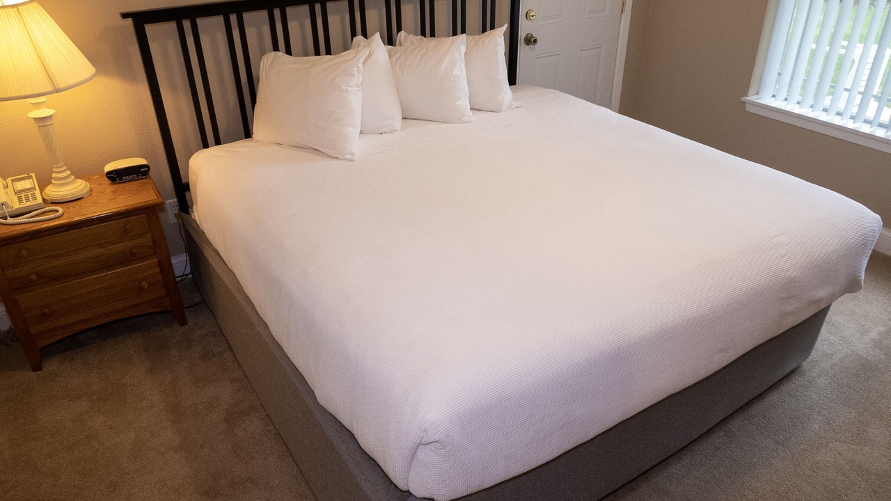 Photo of Bedroom in Delavan Lake