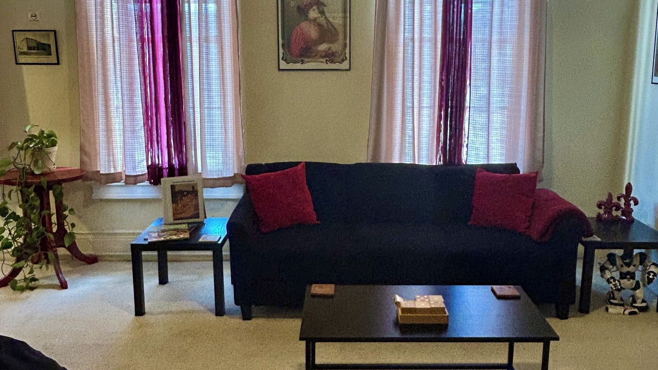 Photo of Livingroom in Ypsilanti