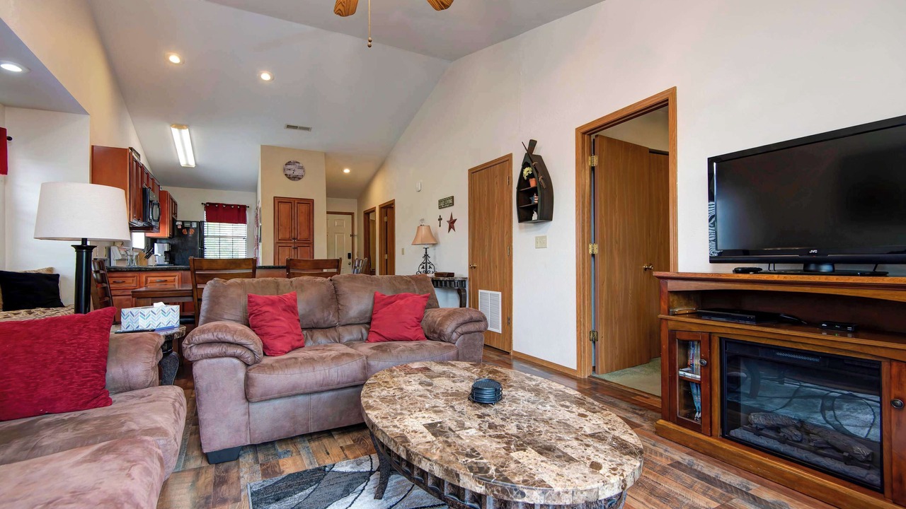 Photo of Livingroom in Indian Point