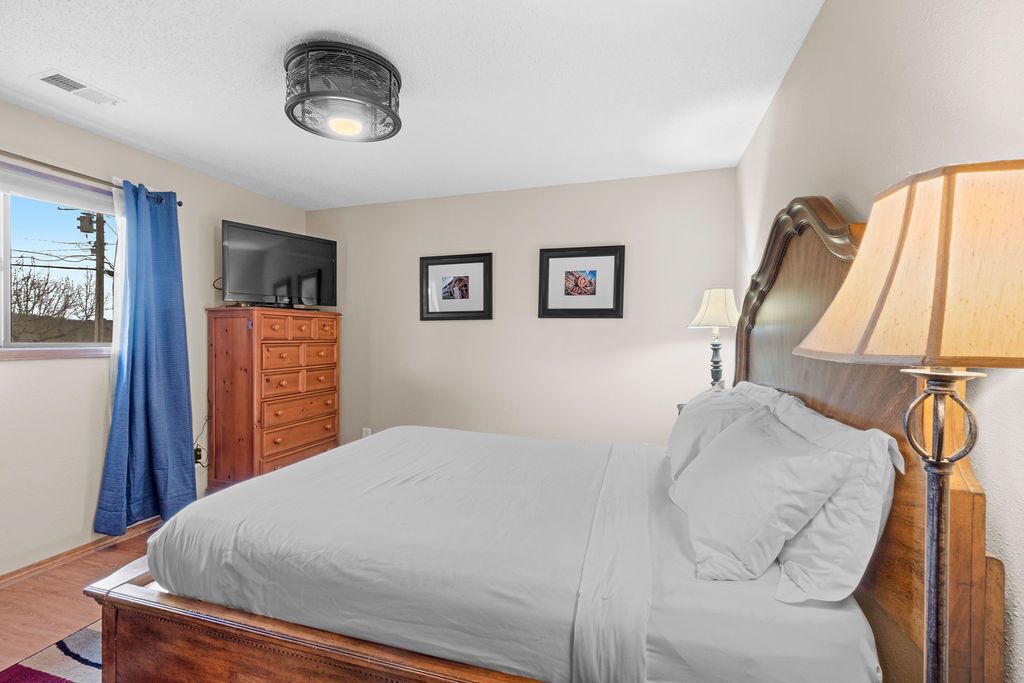Photo of Bedroom in Notch Estates